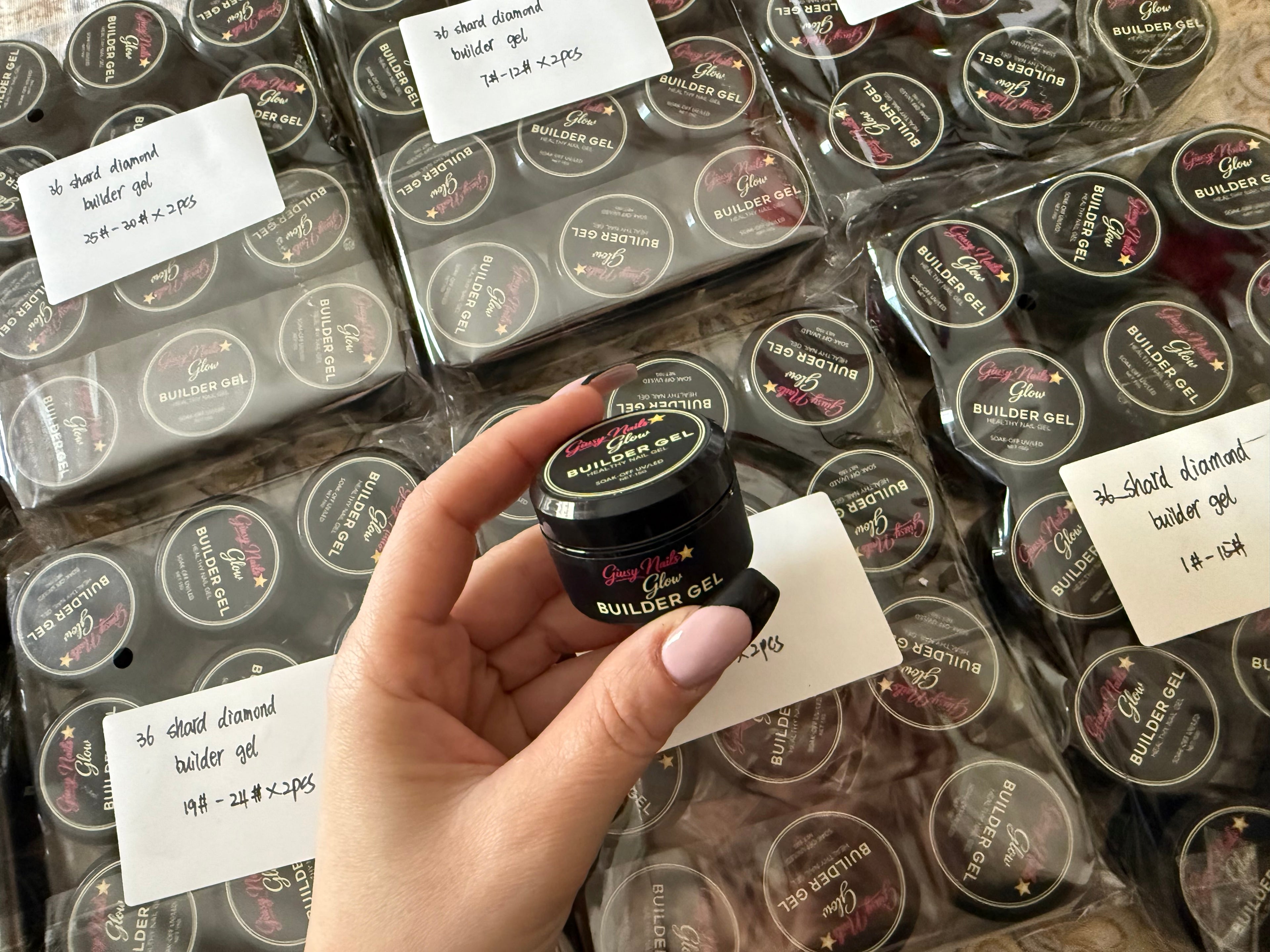 Builder Gel Glitter Giusy Nails Glow – Gel Costruttore Glitterato Professionale