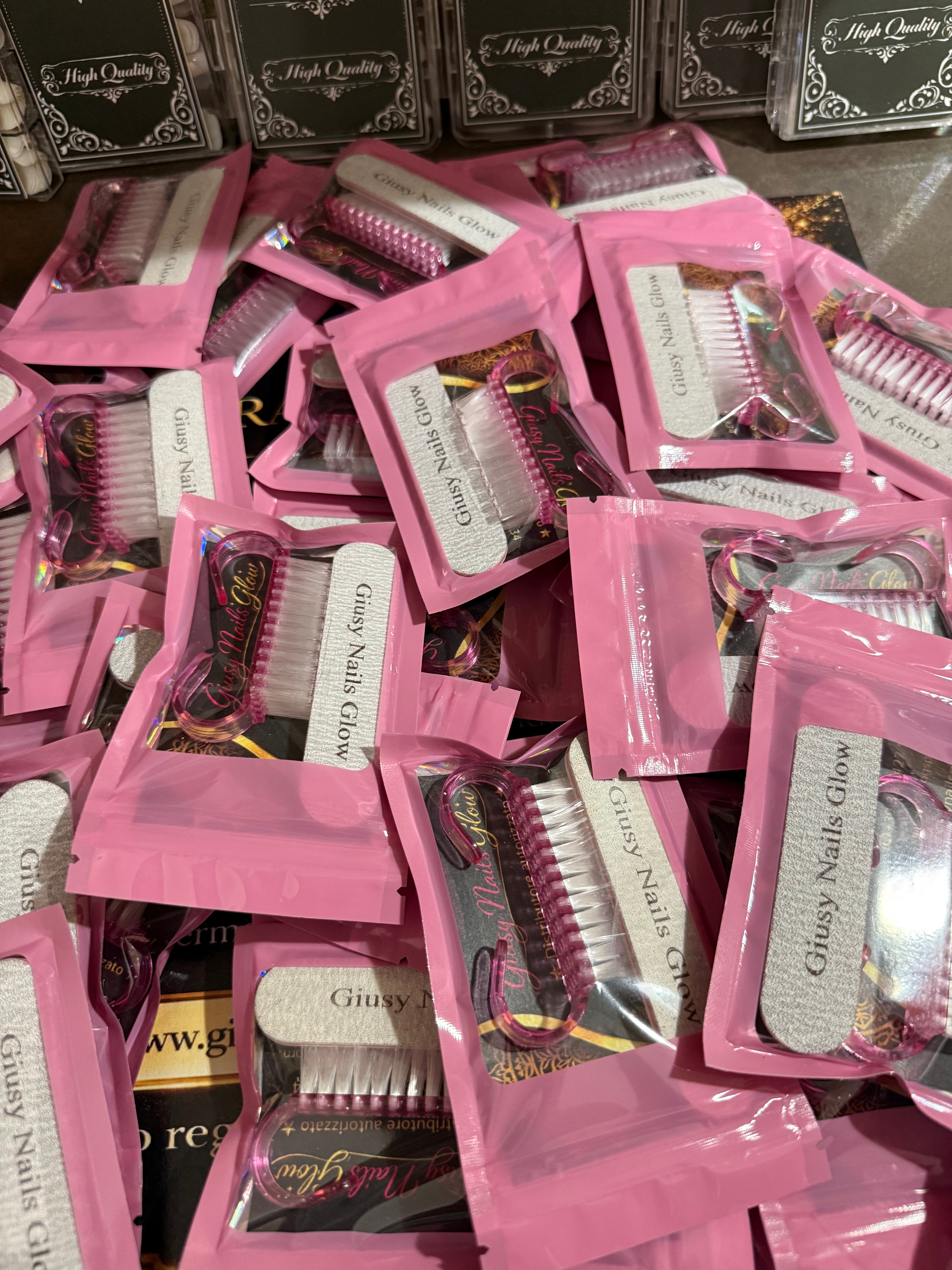 Mini Kit Lima & Spazzola – Manicure e Pedicure | Giusy Nails Glow